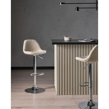 Sada 2 barových židlí světle béžová buklé čalounění stříbrná základna nastavitelná výška vysoké židle moderní styl Beliani