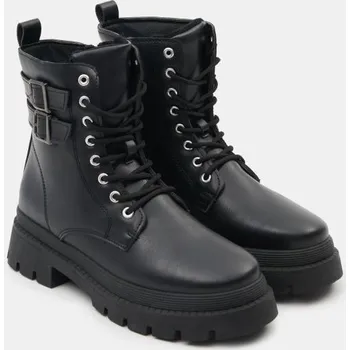 Dámská obuv Sinsay - Kotníkové boty z&nbsp;umělé kůže - černá - 138FW-99X - 138FW-99X-41