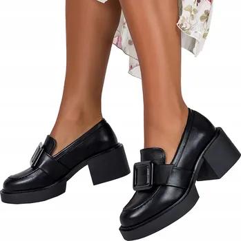 Dámské mokasíny Černé dámské mokasíny na širokém podpatku, nazouvací, velikost 40