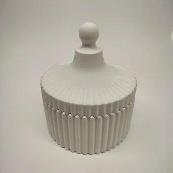 Váza LUKA Dóza na šperky ORIENT Barva: bílá