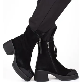 Dámské sandále Dámské černé kotníkové boty Epica s výrazným zipem Velikost: 39