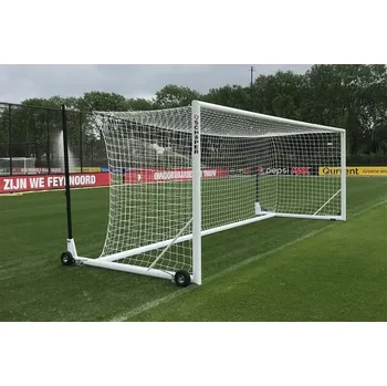 Fotbalová branka Mobilní fotbalová branka Schäper 7,32x2,44m s napínacími tyčemi (Profesionální tréninkové branka s napínacími tyčemi a kolečky)