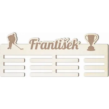 Věšák Dřevěný věšák na medaile s trofejí hokejista