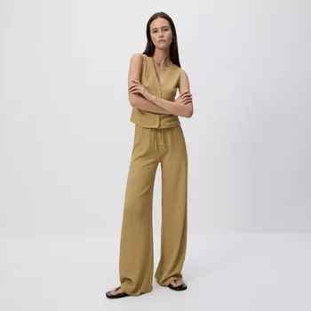 Dámské kalhoty Reserved - Kalhoty ze strukturované látky - světle olivová - 597GA-81X - 597GA-81X-XS