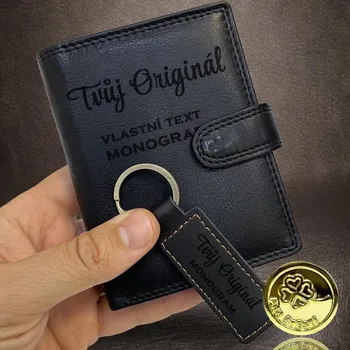Peněženka Tvujoriginal Pánský černý kožený set – peněženka se zapínáním a klíčenka s monogramem, věnováním nebo fotkou Černá