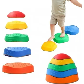 Hračka pro nejmenší Doris Trénink rovnováhy, balanční kameny 5 ks