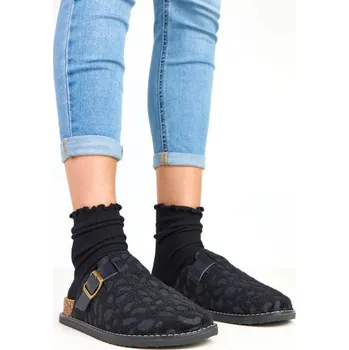 Dámské žabky Pantofle model 217920 Solea 38