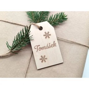Dárková visačka Dřevěná jmenovka na vánoční dárky - D-decor