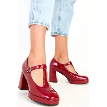 Dámské polobotky Polobotky na podpatku model 218174 Solea 39