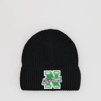 Čepice Reserved - Čepice s nášivkou - černý - 724GT-99X - 724GT-99X-9Y1