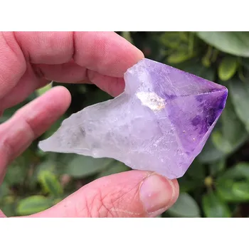 Přírodní kámen Přírodní krystal ametyst (70g)