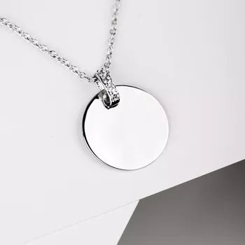 Přívěsek Selvyn - stříbrný přívěsek s bílými zirkony