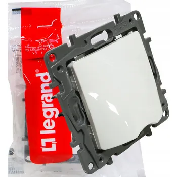 Elektrická zásuvka Jednopólový vypínač pod omítku Legrand bílý 764546