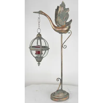 Lucerna Retro kovová lucerna s labutí na stojanu