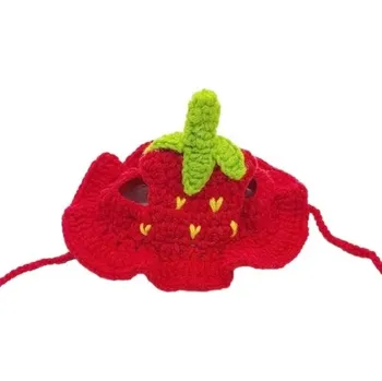 Pletený klobouk pro kočku jahoda Velikost S Klobouk pro domácí mazlíčky do 2.5 kg Háčkovaný klobouk s motivem jahody