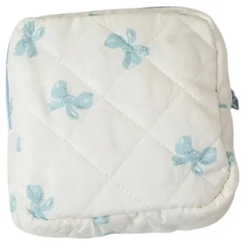 Roztomilá přenosná taška na hygienické vložky a tampony 12,5 x 5 x 12,5 cm Úložný organizér se zipem Polyesterový sáček s mašlí modrá