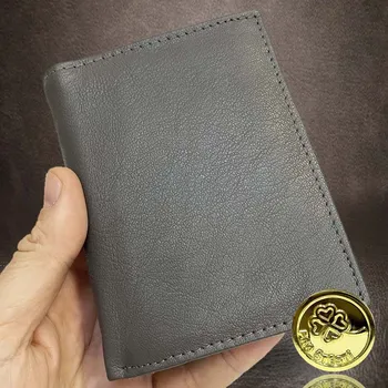 Peněženka Na přání monogram a máš dokonalý originál, hnědá kožená peněženka Vyberte variantu: bez jakékoliv úpravy + Akce - zlatá mince Pro štěstí ZDARMA