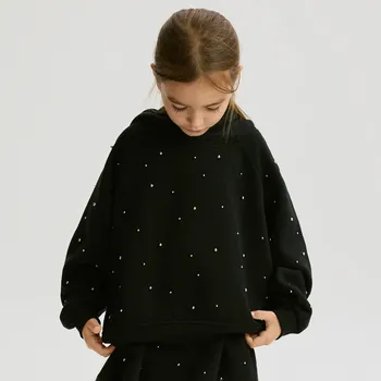 Dívčí mikina Reserved - Mikina s aplikacemi - černý - 279FA-99X - 279FA-99X-U15