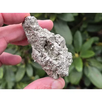 Přírodní kámen Pyrit drúza 110g