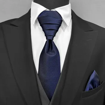 Kravata Tmavě modrá svatební kravata s jemným vzorem