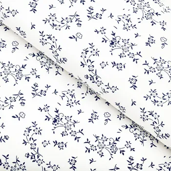 Bavlněná látka/plátno Sandra SA-679 Temně modré kvítí na bílém - šířka 140 cm