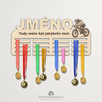 věšák na medaile WoodenPuzzle.cz Věšák na medaile - sjezdové kolo - žena Velikost: 30 cm