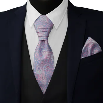 Kravata Světle modrá svatební kravata s růžovým paisley vzorem