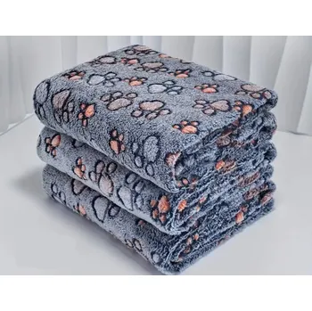 Pelíšek pro psa Hebká fleece deka 104 x 76 cm