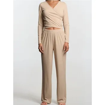Dámské tričko Sinsay - Dvoudílná pyžamová souprava - béžová - 147GF-02X - 147GF-02X-XL