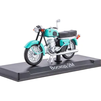 autíčko Voshod-2M 1:24 - MODIMIO Collections časopis s modelem #46 Voshod-2M - model motorky