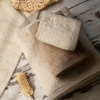 Ručník Dante Osuška HARY tm.béžová,70x140