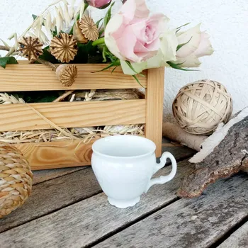 BERNADOTTE šálek 90 ml, bílý, Thun 1794 (Porcelánový šálek na kávu 2. jakost)