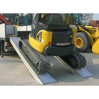 Nakládací rampa pro vozidlo Hliníkové nájezdy, 1 pár, délka 2 m, výška profilu 108 mm, nosnost 5.500 kg, LOTUS (LOTUS AluTech)