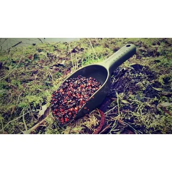 Vrtač návnad RidgeMonkey Lopatka Bait Spoon Green