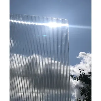 Polykarbonátová deska Komůrkový polykarbonát, čirý, 6 mm Rozměry: 2,1 x 1 m