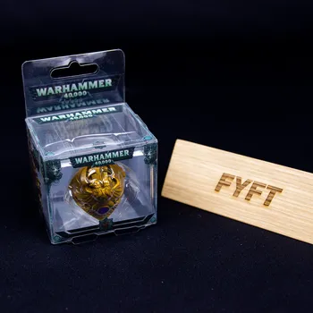 Příslušenství k deskovým hrám Semic Custodian Shoulder Plate Klíčenka