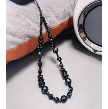 Řetízek B-TOP Řetízek na mobilní pouzdro s černými korálky Black Bear