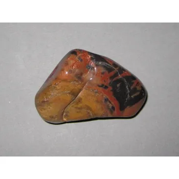 Přírodní kámen ZKAMENĚLÉ DŘEVO Madagaskar, cca 2 - 2,5 cm, 20 - 30 g