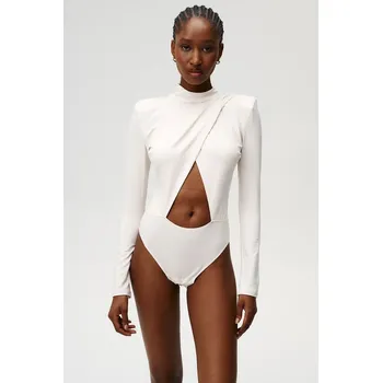 Body Body Undress Code Thong 1016UC bílá 00X, vel. M