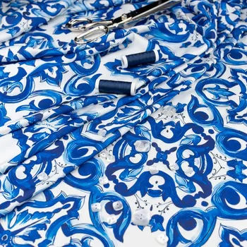 Hedvábný šifon majolica modrá