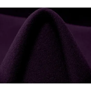 loden v purpurové barvě