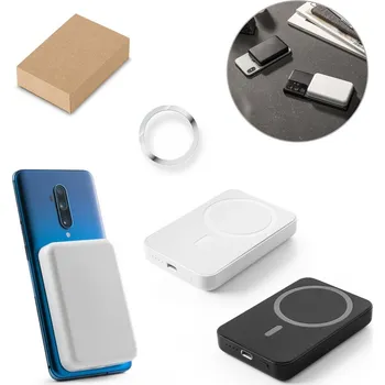 Powerbanka AMPERE 5. Magnetická power banka 5 000 mAh s 15W superrychlou bezdrátovou nabíječkou ve recyklovaného ABS (100% rABS) 3 bez potisku bez potisku