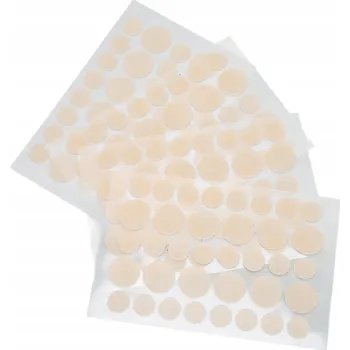 Léčba akné Hydrokoloidní náplasti na pupínky a akné