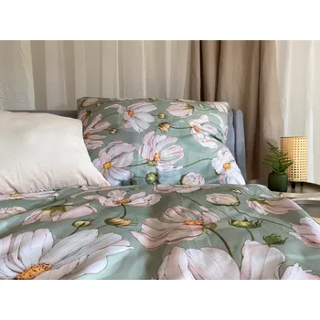 Povlečení Luxusní povlečení bavlněný satén sedmikráska na zelené - 240x220+2x70x90 cm šev uprostřed