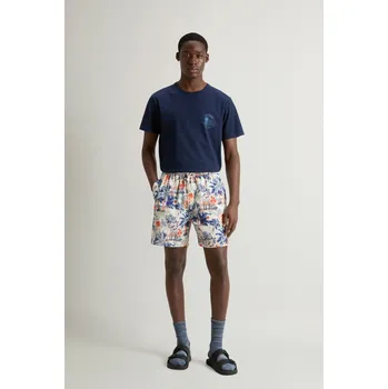 Pánské kraťasy ŠORTKY WOOLRICH PRINTED RAYON SHORTS WHITE HAWAIIAN
