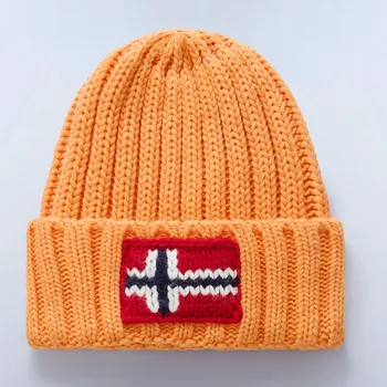 Čepice Pánské Zimní čepice NAPAPIJRI F-SEMIURY NP0A4IA5A671 – Oranžová