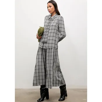 Dámská sukně Sukně Answear.LAB černá barva, midi, áčková WA25-SDD074 99X, vel. XS