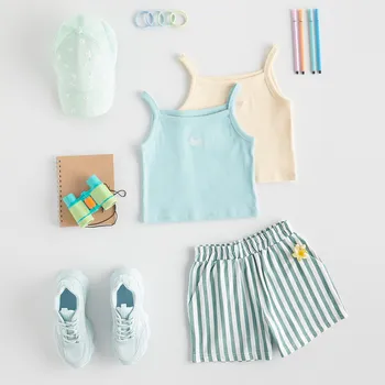 Dívčí tričko Reserved - Top s ozdobnou výšivkou - bledá tyrkysová - 533EX-06X - 533EX-06X-122