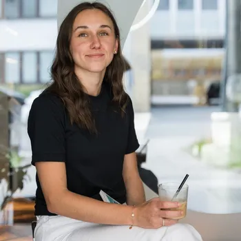 Vlnka Dámské Merino tričko Woolee s krátkým rukávem černá velikost oblečení M