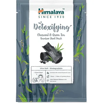 Pleťová maska Himalaya Detoxikační pleťová maska na obličej v plátýnku s uhlím a zeleným čajem 1 ks
